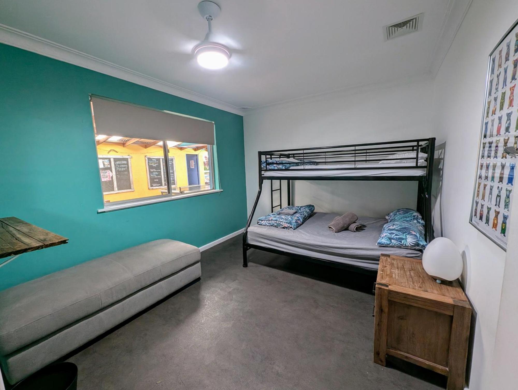 Hostel Ozzie Pozzie Backpackers Port Macquarie Exteriér fotografie